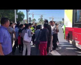 农村老太吃瓜群众,吃瓜群众的智慧与生活