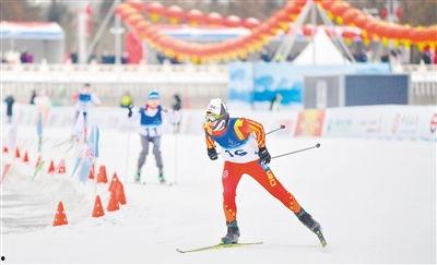 吃瓜群众越野滑雪,速度与激情的冰雪之旅