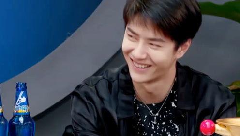 成毅吃瓜群众视频,揭秘明星幕后趣事
